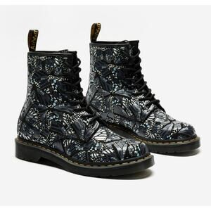 New Dr. Martens 1460 Butterfly Lace Up Boots Blue Print Suede Women's Size 9